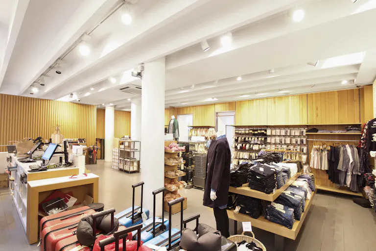 Pop-Up Store in Saint-Germain - Image 0