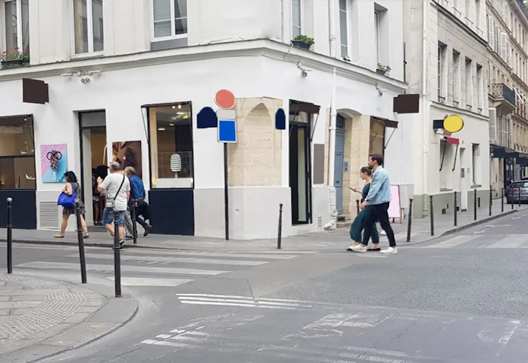 Graphic Boutique Central Le Marais - Image 3