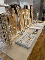 Emplacement pop-up store num�ro 1 - Boutique situ�e entre la place Victor Hugo et le Starbuck caf�. - Image 4