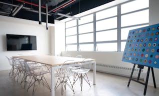 Private Loft Gallery in the Iconic Brooklyn Navy Yard - Image 2