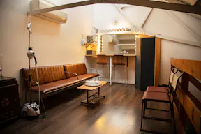 Bohemian Showroom in Brick Lane - Image 5