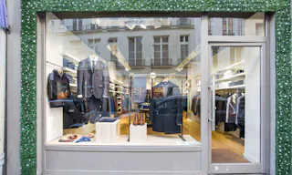 Prime Pop-Up Store in Le Marais - Image 4