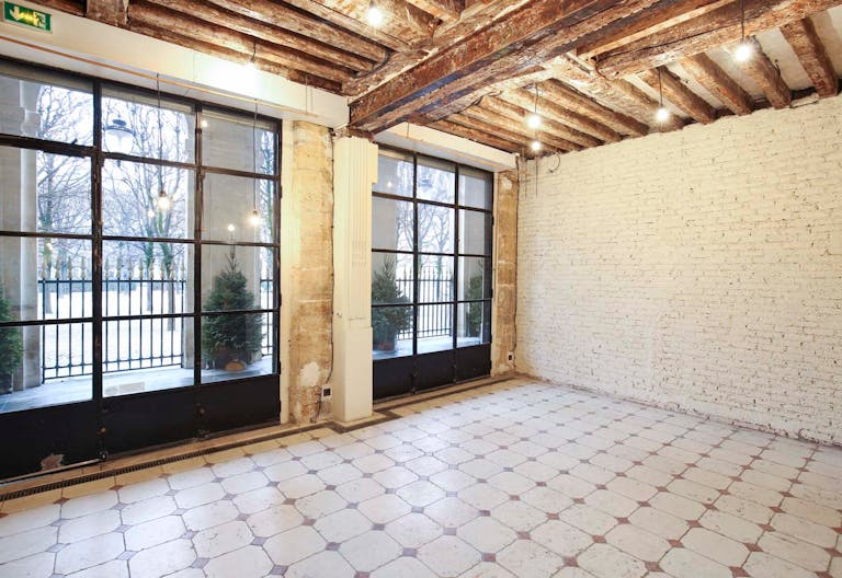 Pop-Up Shop in Prime Palais Royal - Image 0