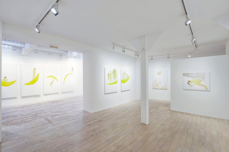 Modern Le Marais Showroom - Image 0