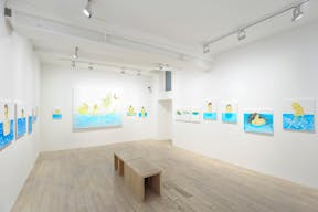 Modern Le Marais Showroom - Image 2