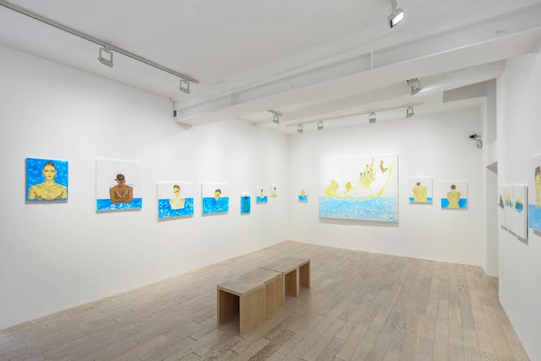 Modern Le Marais Showroom - Image 3