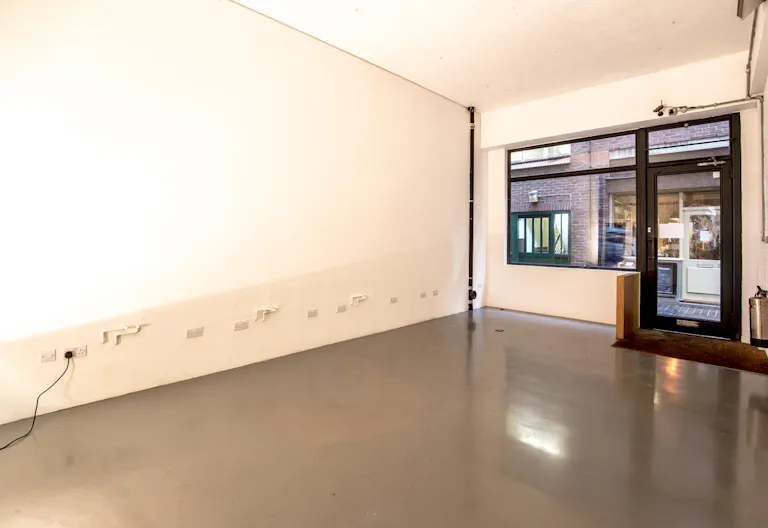 Pop-Up Shop in Central Soho - Image 2