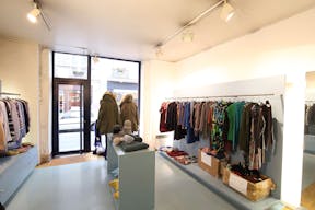 Pop-Up Store in Prime Le Marais - Image 2