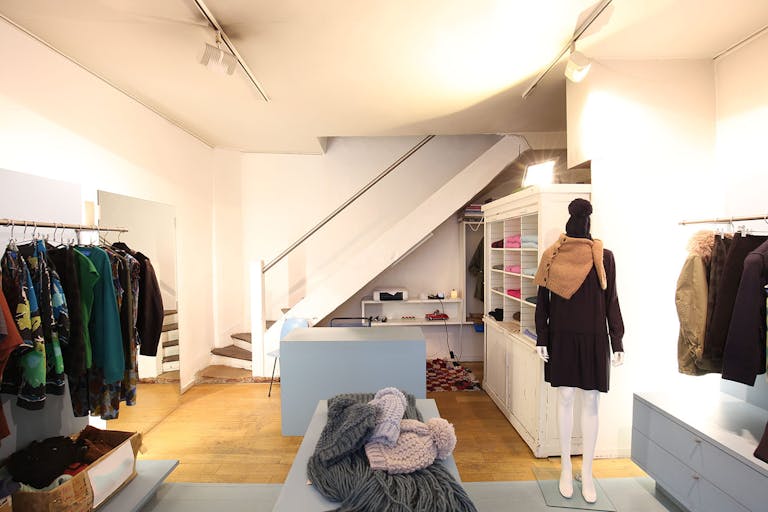Pop-Up Store in Prime Le Marais - Image 3