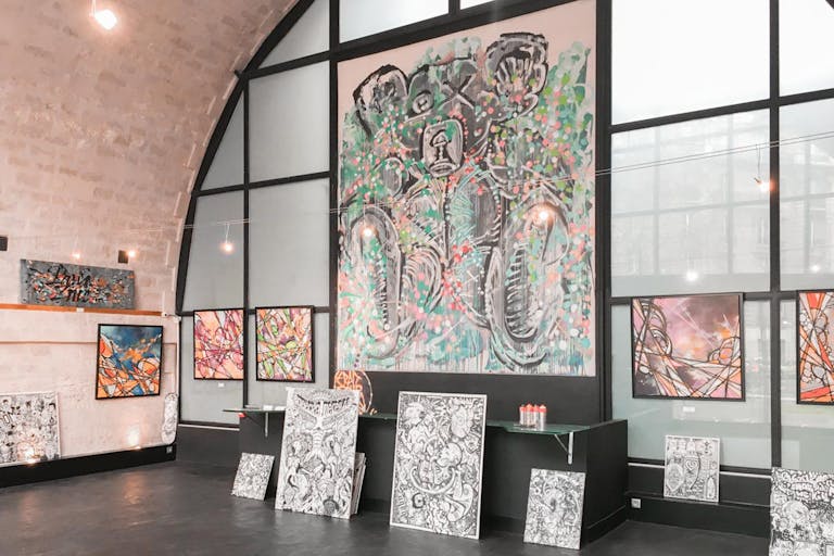 Pop-Up Space in Busy Gare de Lyon - Image 2