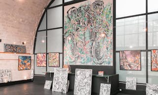 Pop-Up Space in Busy Gare de Lyon - Image 2