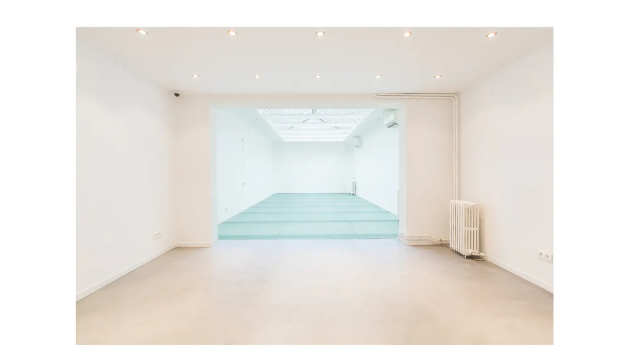 Showroom in Champs Elysées - Image 0