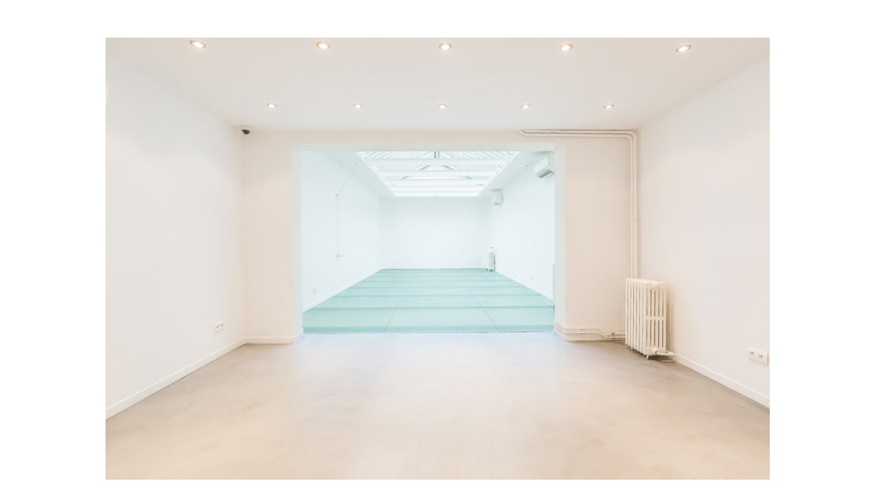 Showroom in Champs Elysées - Image 0