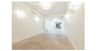 Showroom in Champs Elysées - Image 1