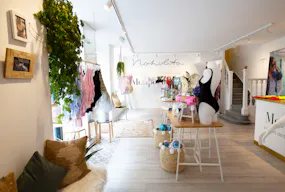Premium Showroom in Le Marais - Image 2