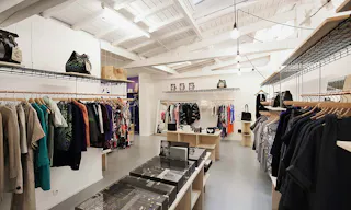 Pop-Up Shop Space in Le Marais - Image 4