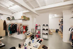 Pop-Up Shop Space in Le Marais - Image 6