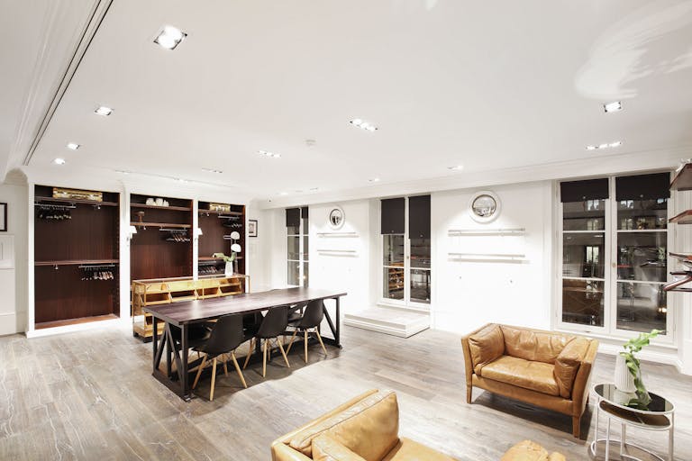 Beautiful Showroom in Madeleine - Image 0