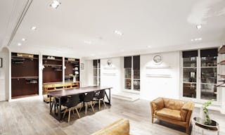 Beautiful Showroom in Madeleine - Image 0