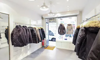Pop-Up Shop Close to Victor Hugo - Image 0