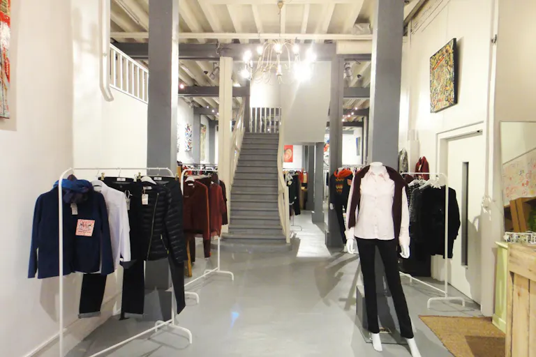 Pop-Up Retail Space in Le Marais - Image 1