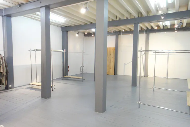 Pop-Up Retail Space in Le Marais - Image 2