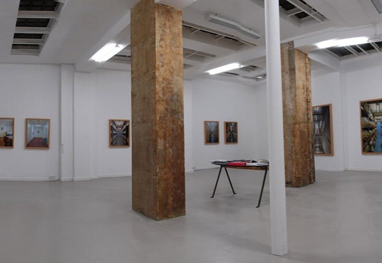 Pop-Up Gallery in Le Marais - Image 1