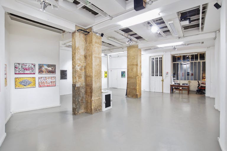 Pop-Up Gallery in Le Marais - Image 4