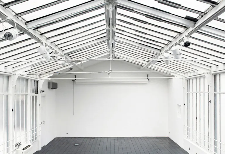 Lovely Showroom in Le Marais - Image 1
