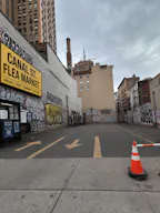 Broadway & Canal St Pop-Up Booth / Kiosk Space - Image 3