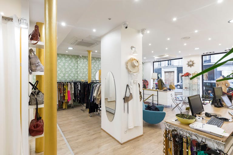 Le Marais Pop-Up Retail Space - Image 1