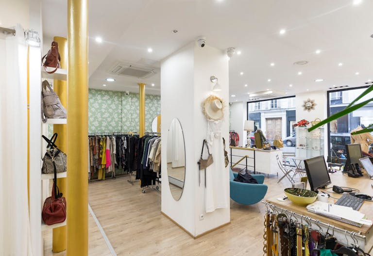 Le Marais Pop-Up Retail Space - Image 1