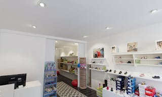 Retail Space Close to Vavin - Image 2