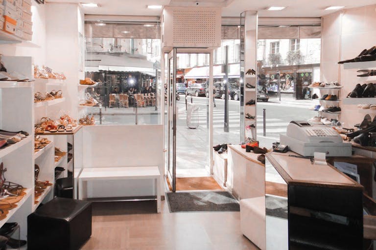 Retail Space in Saint-Placide - Image 0