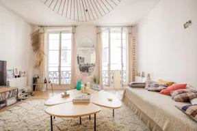 Loft Space in Dynamic Le Marais - Image 1
