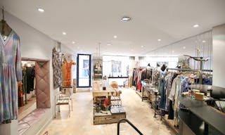 Prime Palais Royal Pop-Up Boutique - Image 0