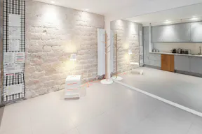 Pop-Up Boutique in Paris 7th - Image 2