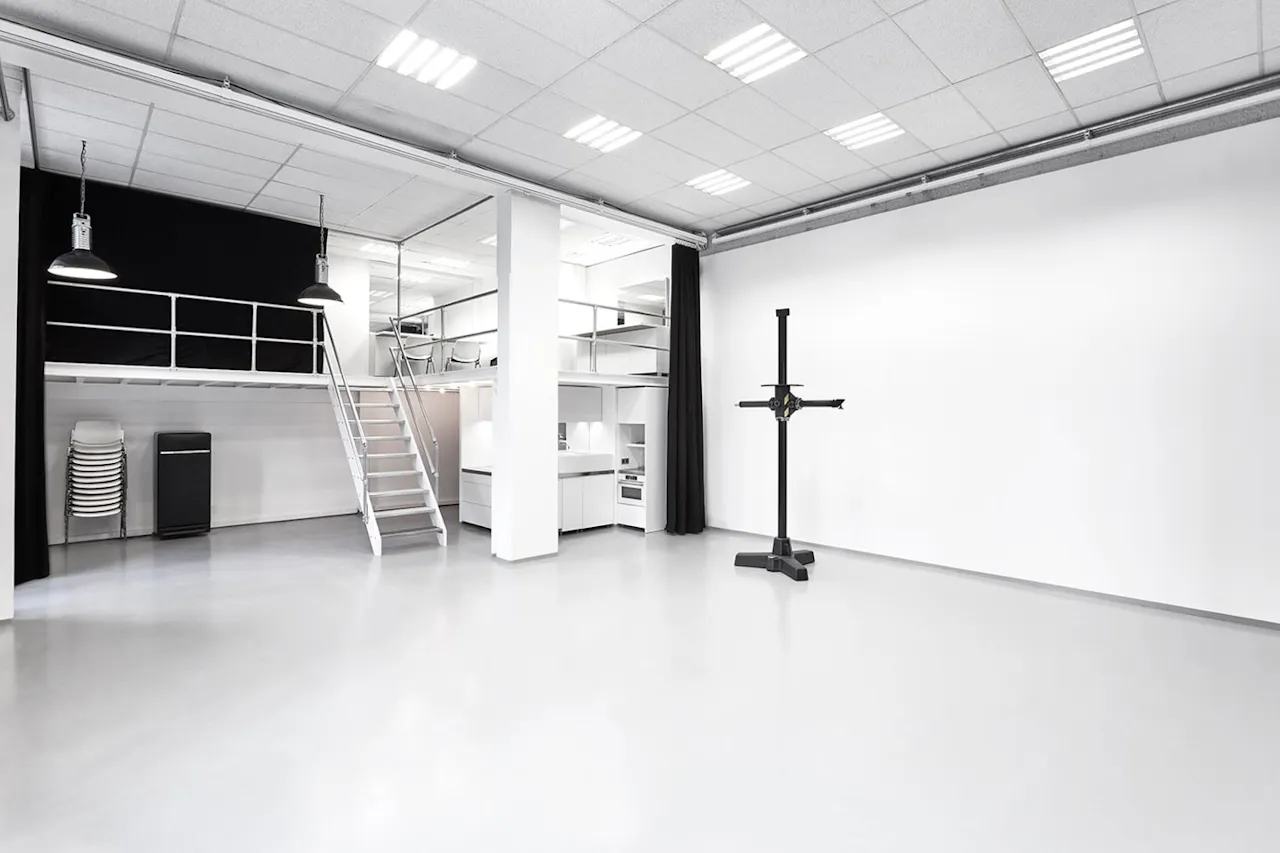 Studio Space Close to Bastille - Image 0
