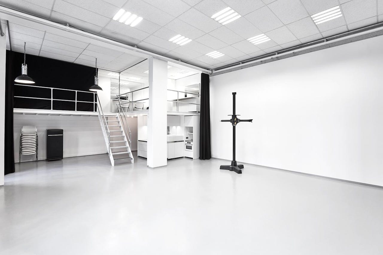 Studio Space Close to Bastille - Image 0