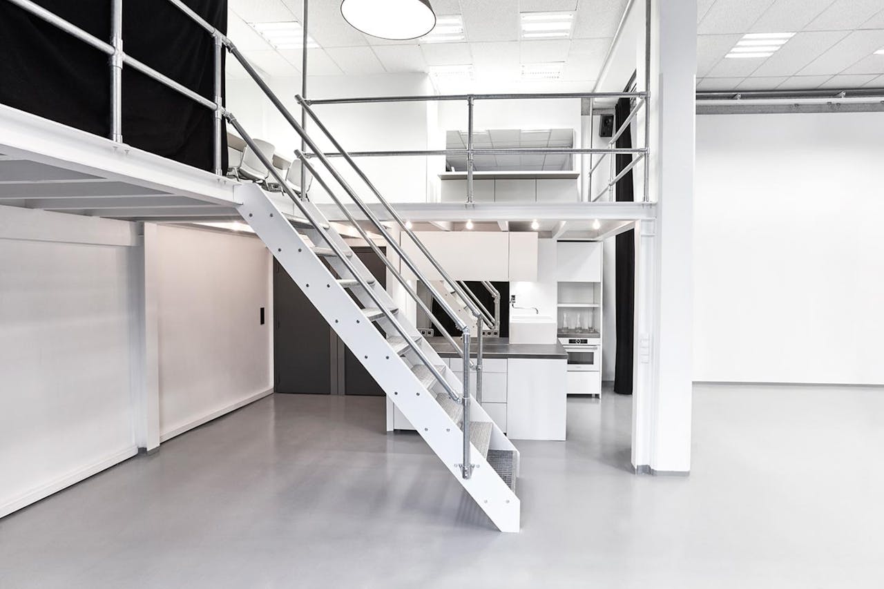 Studio Space Close to Bastille - Image 2