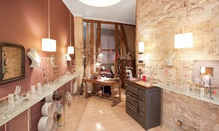 Le Marais Pop-Up Boutique - Image 2