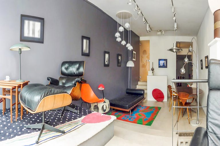 Art Gallery in Saint Germain des Prés - Image 3