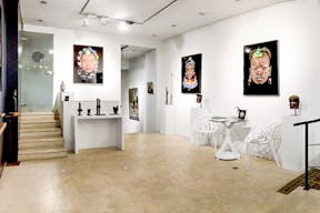 Art Gallery in Saint Germain des Prés - Image 9