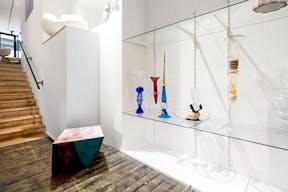 Art Gallery in Saint Germain des Prés - Image 12