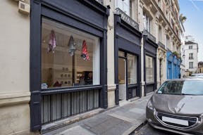 Beautiful Le Marais Retail Space - Image 3