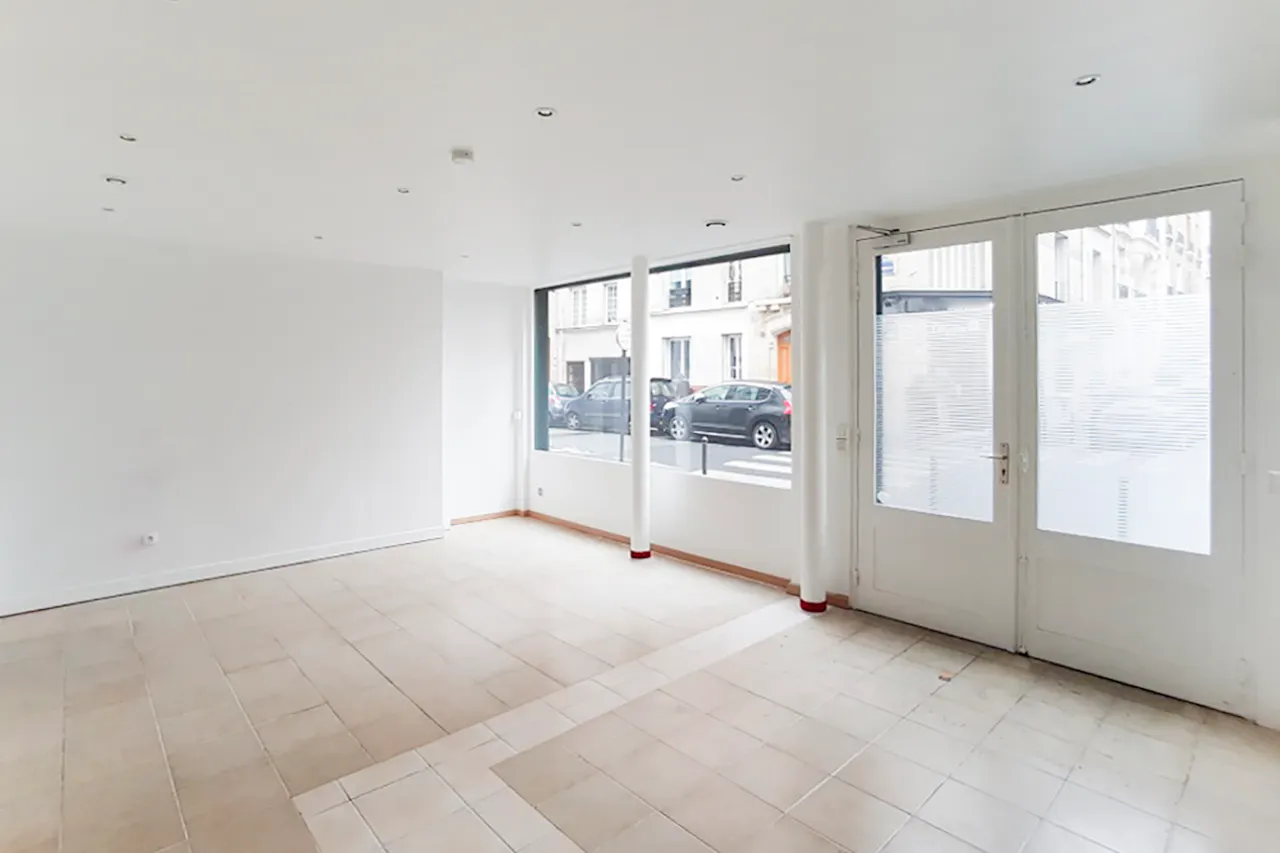 Retail Space in Popular Mouffetard - Image 0