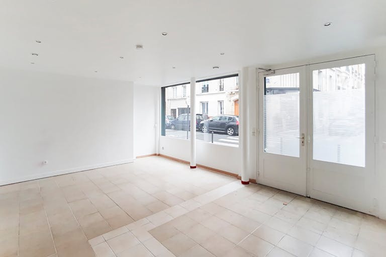 Retail Space in Popular Mouffetard - Image 0