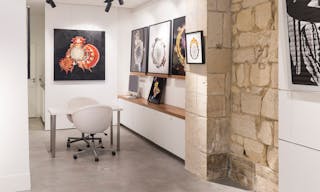 Place Des Vosges Pop-Up Gallery - Image 1