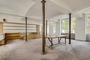 Elegant Space in Smart Palais-Royal - Image 8