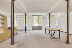 Elegant Space in Smart Palais-Royal - Image 11